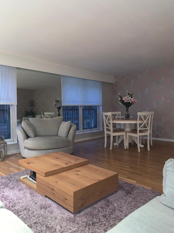 Merchant City Luxury 2 Bedroom Apartment With Secure Parking Available On Request غلاسغو المظهر الخارجي الصورة